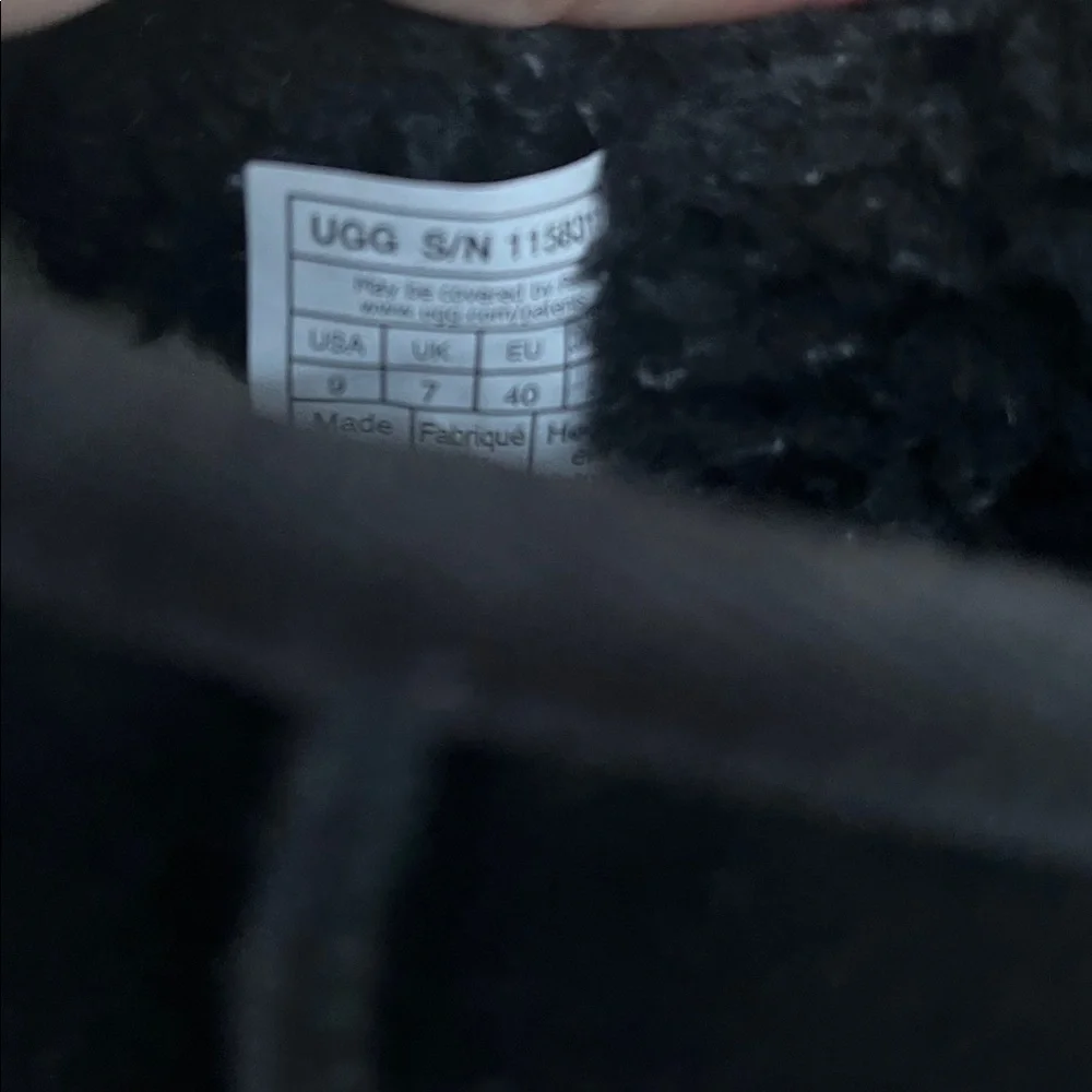 UGG Classic Ultra Mini New Heights Black 9